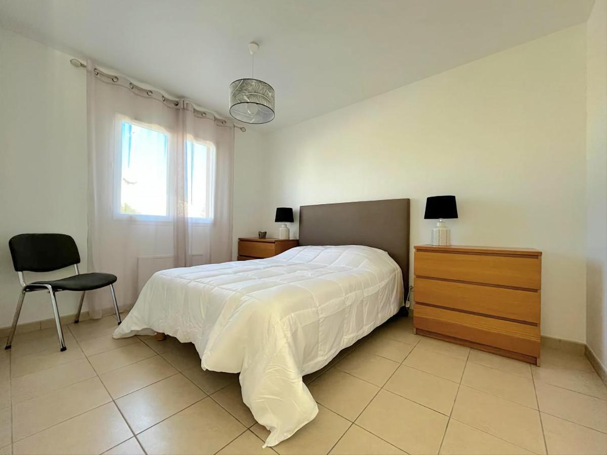 Logement Thermale Et De Tourisme Les Acacias 2 Jonzac Exterior photo